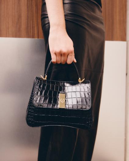 Gemeinsam im Stil von Pollini, einzigartig in jedem Detail