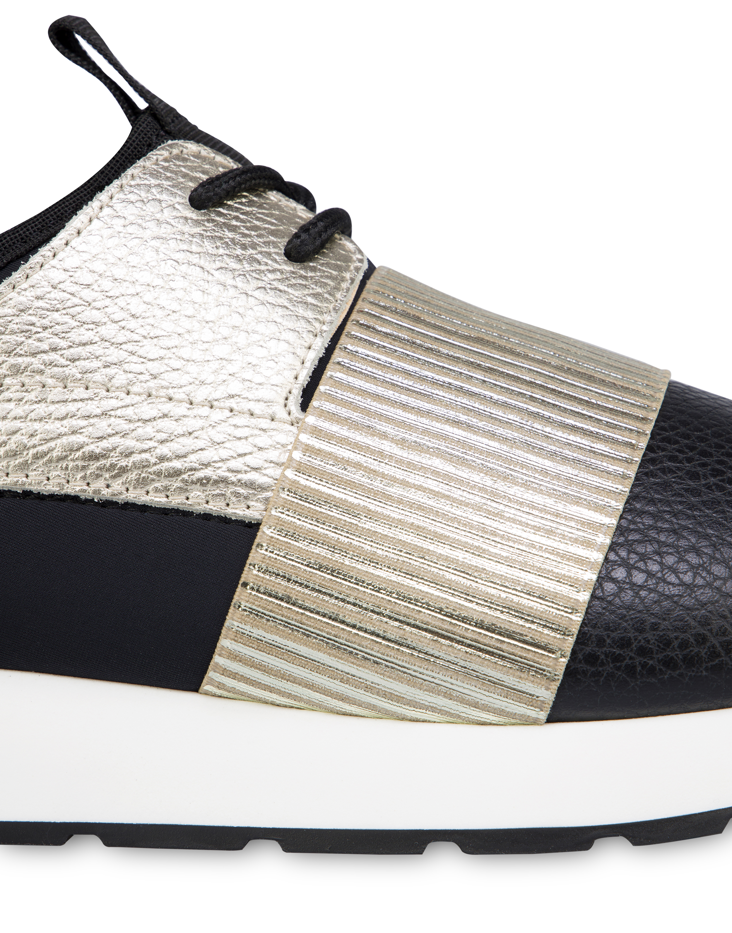 slip on elastic sneakers