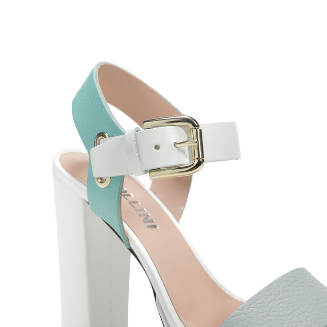Sandals Photo 5