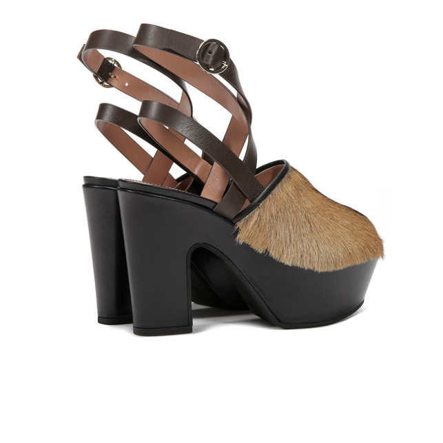 Sandals Photo 3