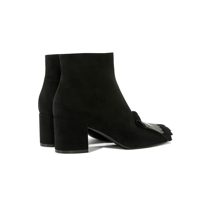 Ankle boots Photo 3
