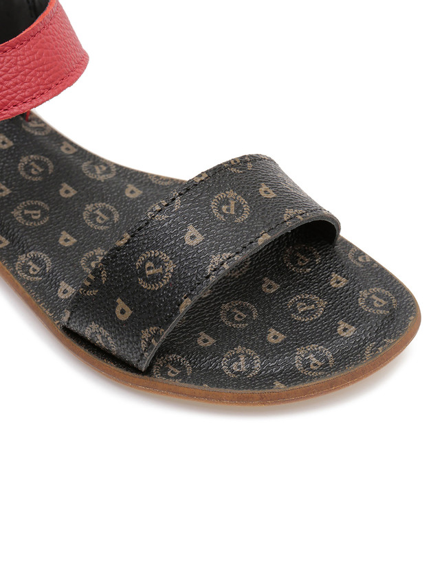 Sandals Photo 4