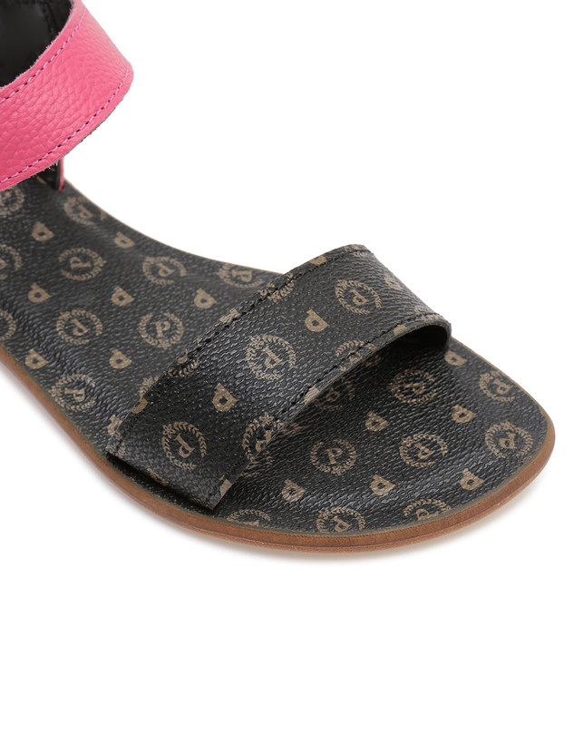 Sandals Photo 4