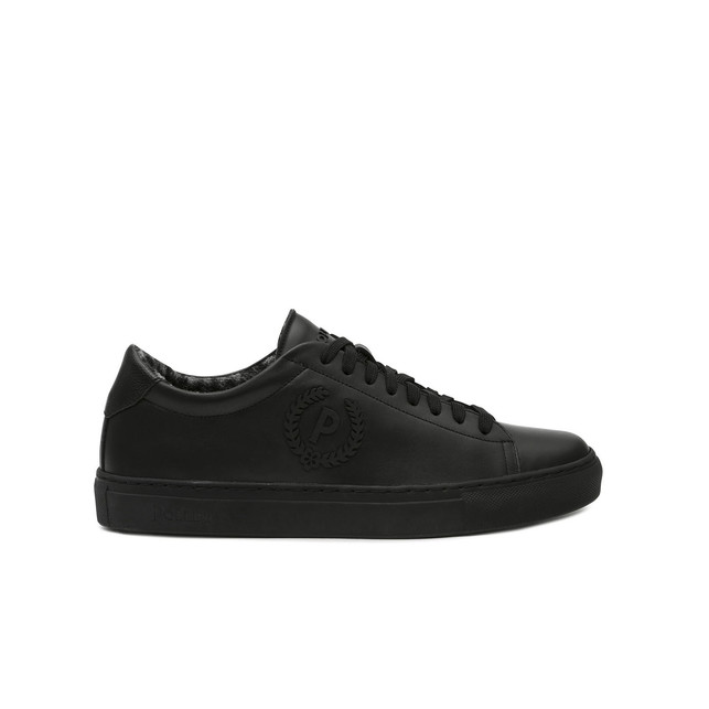 Sneakers Photo 1