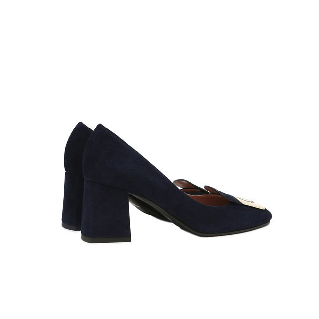 Pumps Photo 3