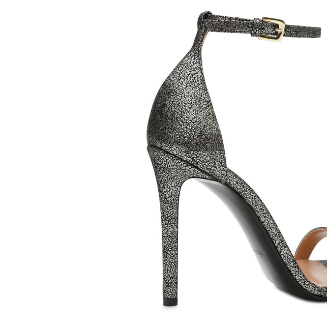 Sandals Photo 4