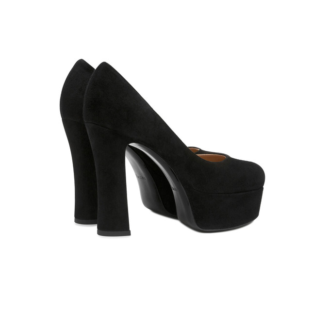 Pumps Photo 3
