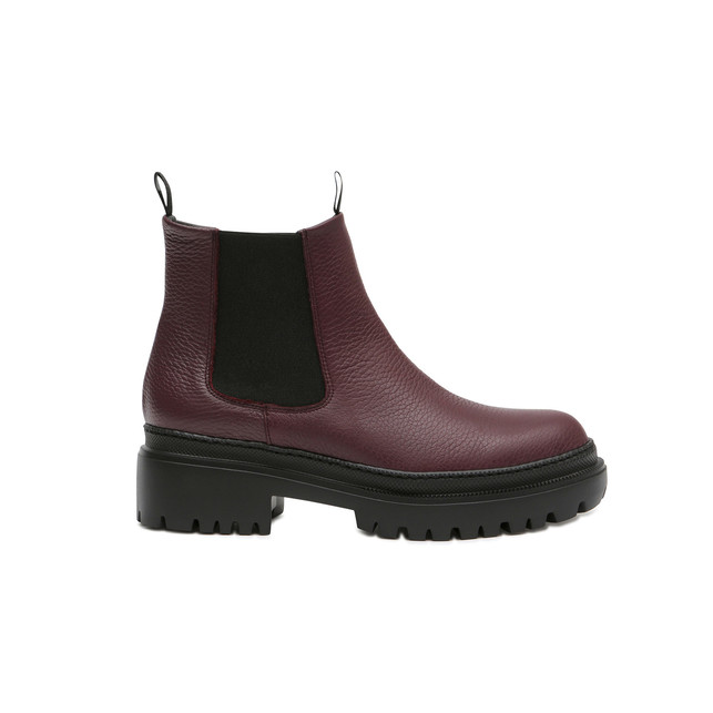 Chelsea boots Photo 1