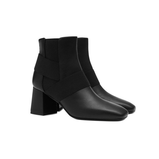 Ankle boots Photo 2