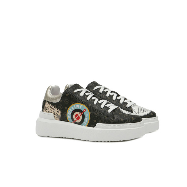 Sneakers Photo 2