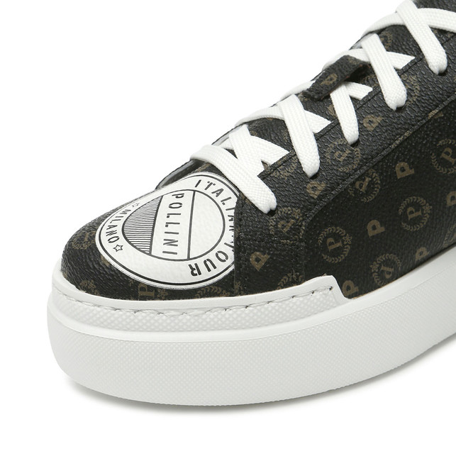 Sneakers Photo 5