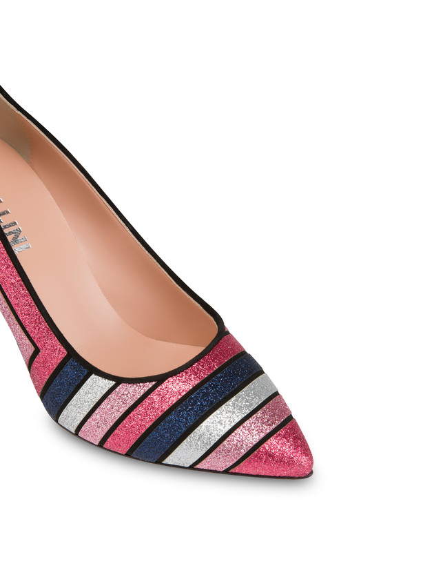 Pumps Photo 4