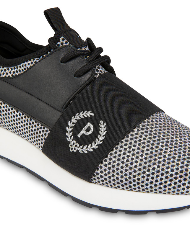 Sneakers Photo 4