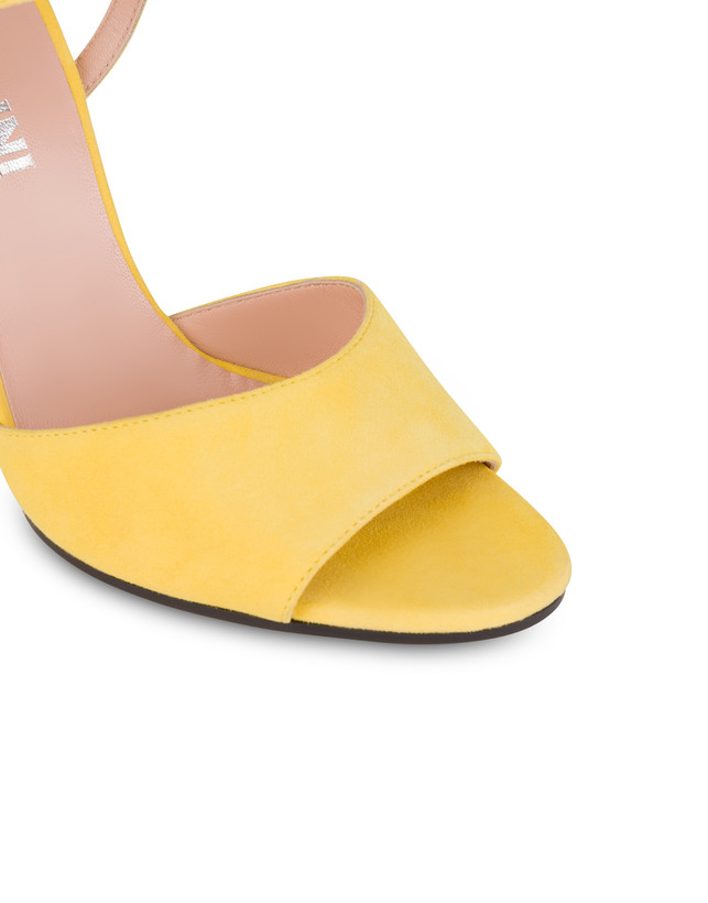 Sandals Photo 4