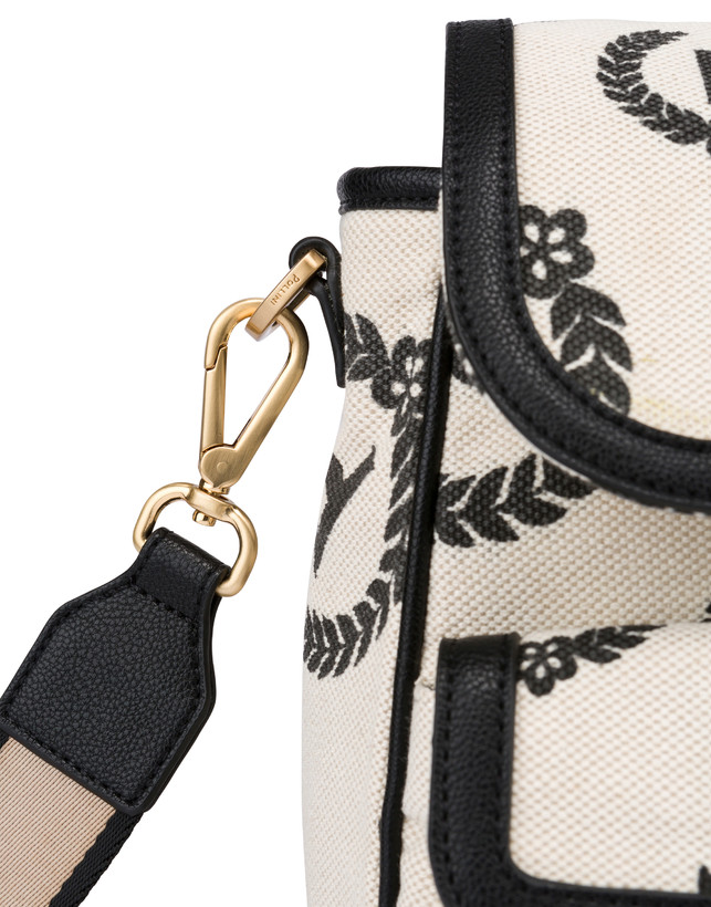 Shoulder bag Photo 5