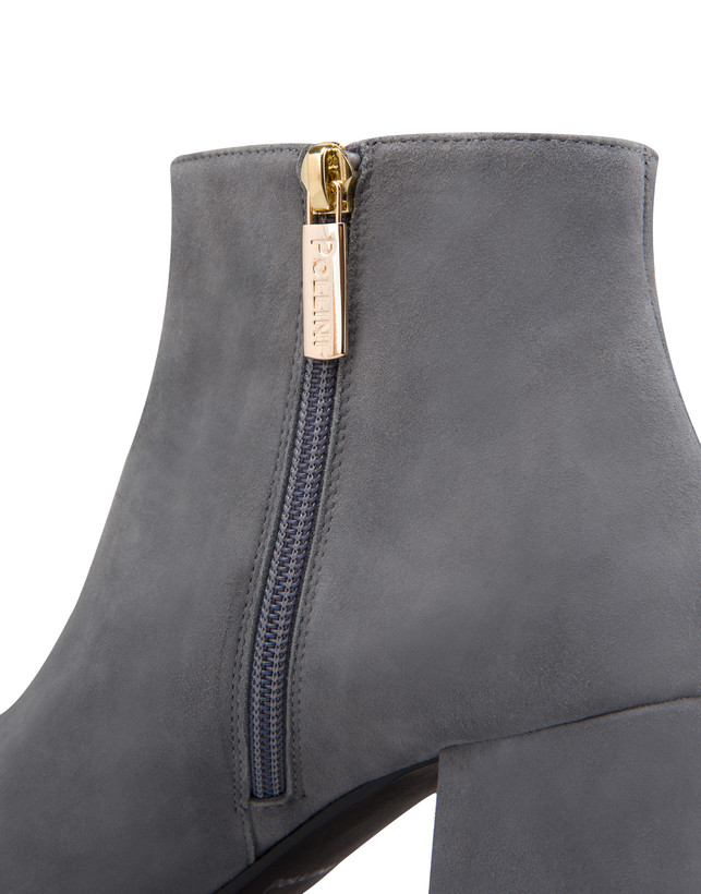 Sloane Square suede ankle boots Photo 4
