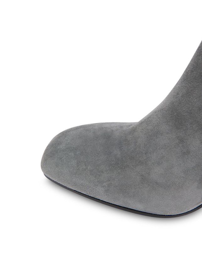 Sloane Square suede ankle boots Photo 5