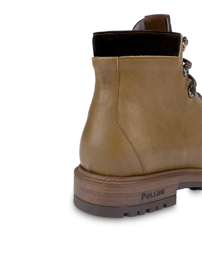 Climber combat boots in crust leather and kidskin Photo 5