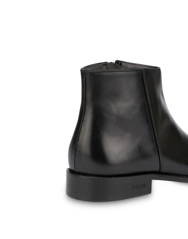 Classic Leather calfskin ankle boots with zipper Photo 5