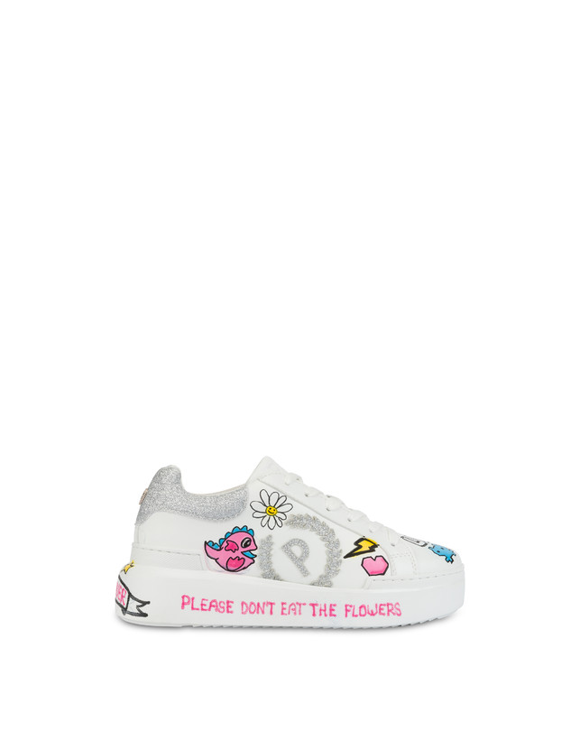 Sneakers with 'Please don't eat the flowers' written Photo 1