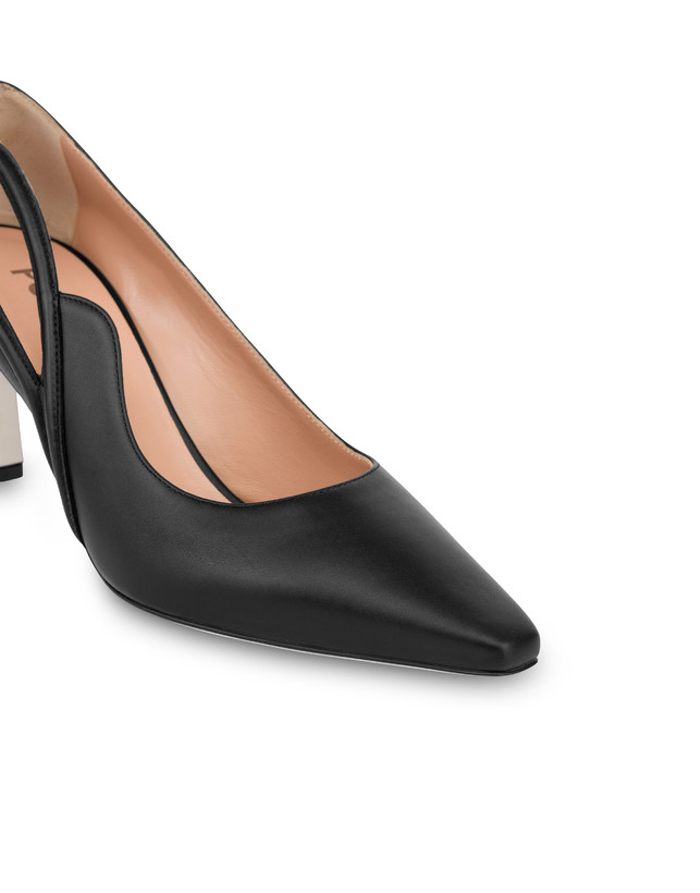 Drops calfskin pumps Photo 4