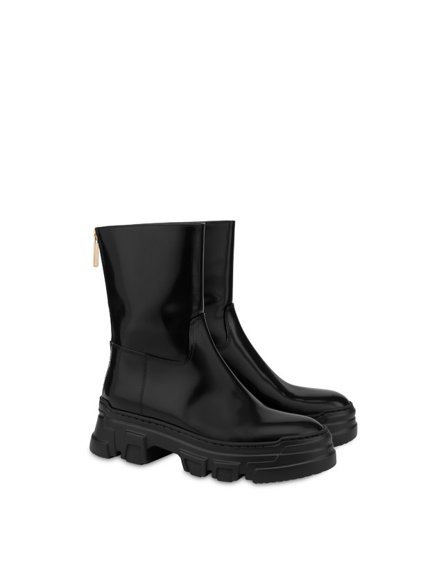 Unexpected Color abrasive calfskin ankle boot Photo 2