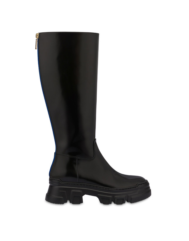 Unexpected Color abrasive calfskin boot Photo 1
