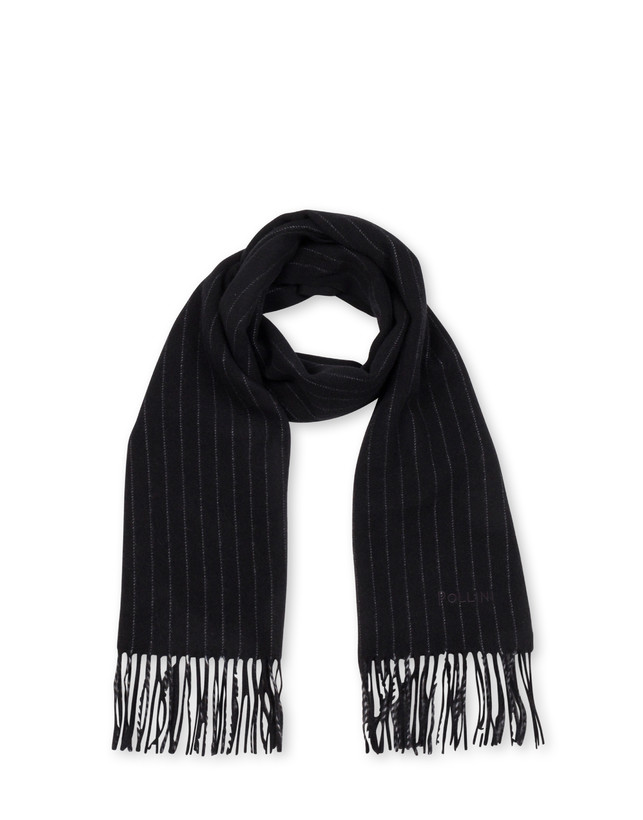Pinstripe wool scarf Photo 2