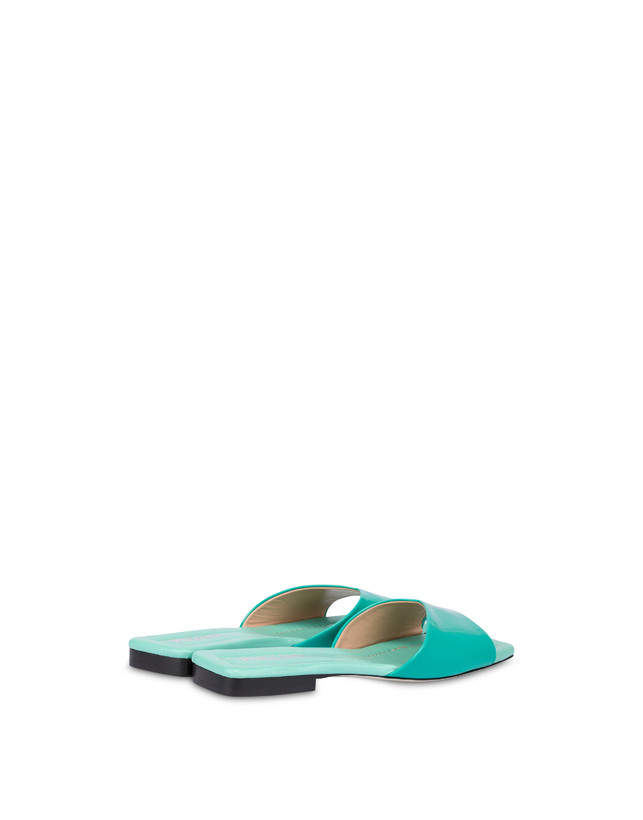 Flat patent leather mule Photo 3