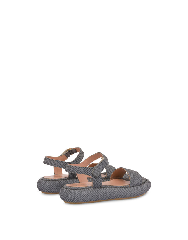 Floating flatform sandals with python print Photo 3
