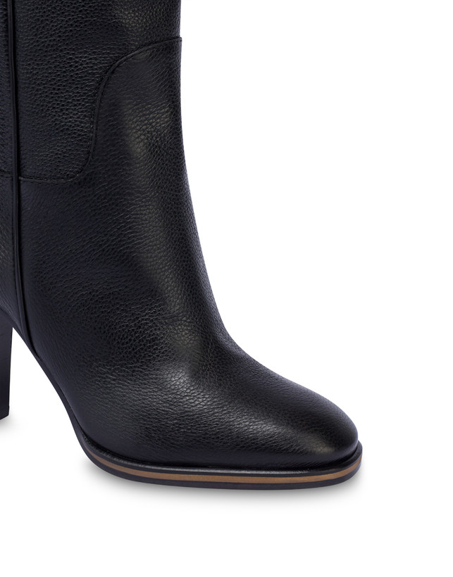 Core Riding Boot in Tumbled Calfskin Photo 4