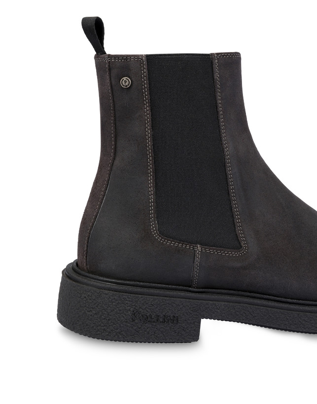 Gentlemen's Club Chelsea Boot in Greased Split Leather Photo 5