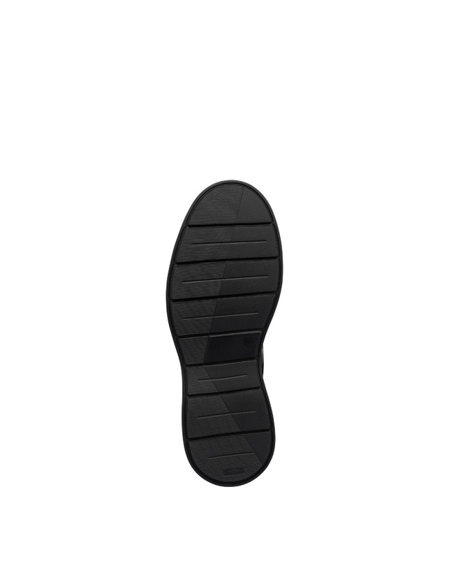 James Chelsea Boot in Calfskin Photo 4