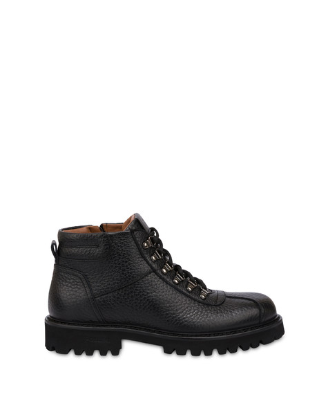 'budapest' Ankle Boots In Deer-print Calfskin Black