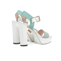 Sandals Photo 3
