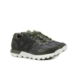 Sneakers Photo 1