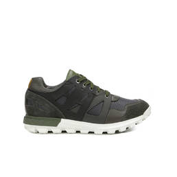 Sneakers Photo 2