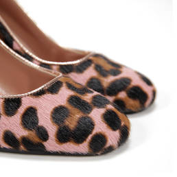 Pumps Photo 4