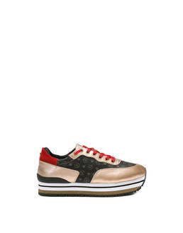 Sneakers Photo 1