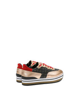 Sneakers Photo 3