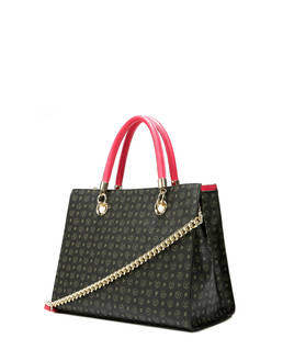 Shopping Photo 3