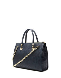 Shopping Photo 3