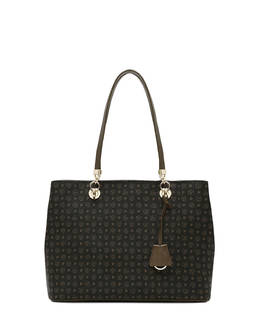 Shopping Photo 1
