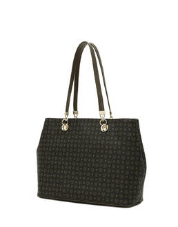 Shopping Photo 3
