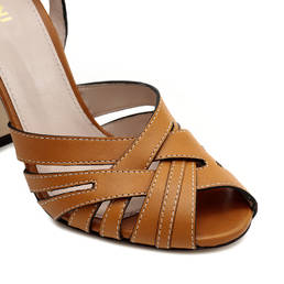 Sandals Photo 4