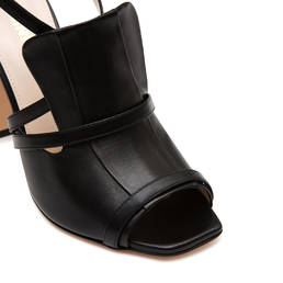 Sandals Photo 4