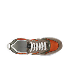 Sneakers Photo 3