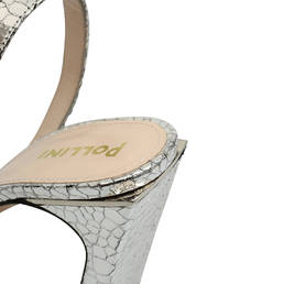 Sandals Photo 4
