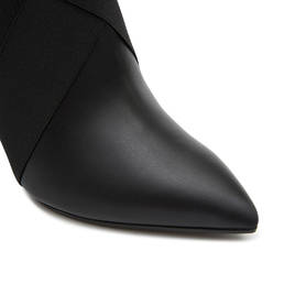 Ankle boots Photo 4