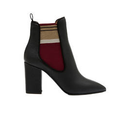 Ankle boots Photo 1